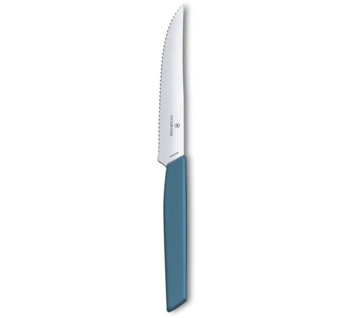 Нож кухонный Victorinox Swiss Modern (6.9006.12W2) стальной столовый для стейка лезв.120мм серрейт. заточка синий Нож кухонный Victorinox Swiss Modern (6.9006.12W2) стальной столовый для стейка лезв.120мм серрейт. заточка синий