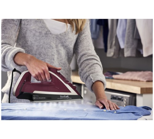 Утюг Tefal FV6833E0 2800Вт бордовый/белый