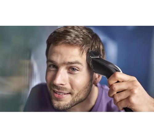 Машинка для стрижки Philips HC5632/15 черный (насадок в компл:3шт) Машинка для стрижки Philips HC5632/15 черный (насадок в компл:3шт)