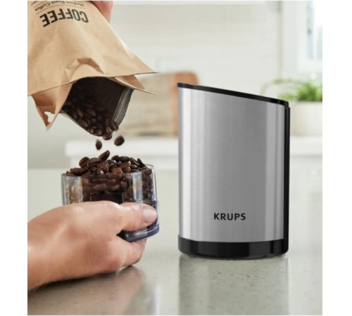 Кофемолка Krups GX204D10 200Вт сист.помол.:ротац.нож вместим.:85гр серебристый/черный Кофемолка Krups GX204D10 200Вт сист.помол.:ротац.нож вместим.:85гр серебристый/черный