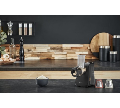 Измельчитель электрический Moulinex DJ77EN10 200Вт черный Измельчитель электрический Moulinex DJ77EN10 200Вт черный