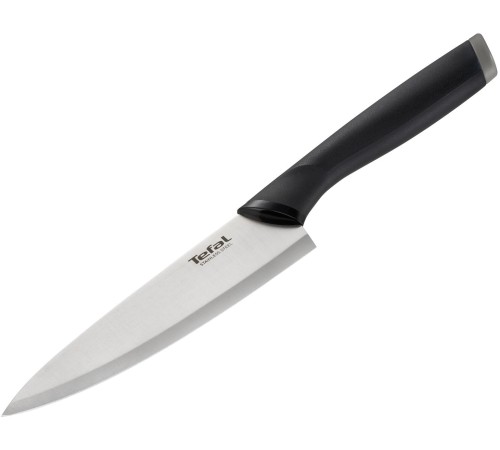Нож кухонный Tefal K2213104 (2100121736) стальной шеф лезв.150мм прямая заточка серебристый/черный пласт.коробка Нож кухонный Tefal K2213104 (2100121736) стальной шеф лезв.150мм прямая заточка серебристый/черный пласт.коробка