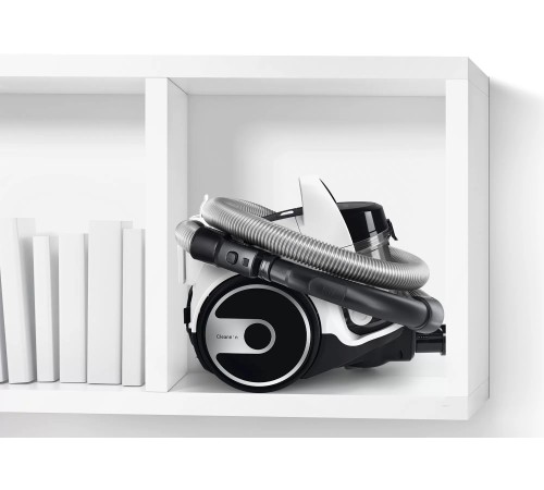 Пылесос Bosch Serie 2 BGS05A222 700Вт белый/черный