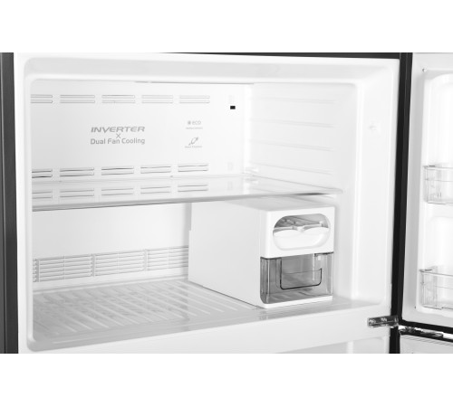 Холодильник Hitachi R-VG660PUC7-1 GBK 2-хкамерн. черный стекло инвертер Холодильник Hitachi R-VG660PUC7-1 GBK 2-хкамерн. черный стекло инвертер