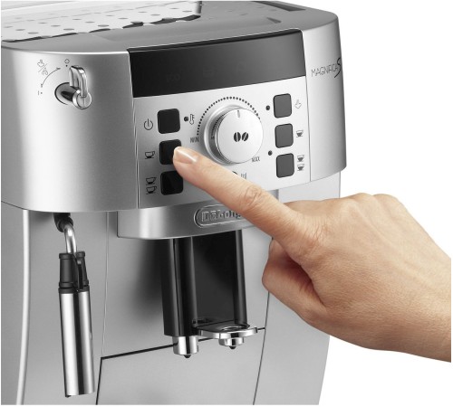 Кофемашина Delonghi Magnifica ECAM22.110.SB 1450Вт серебристый Кофемашина Delonghi Magnifica ECAM22.110.SB 1450Вт серебристый