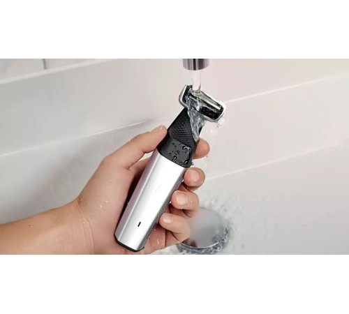 Триммер Philips Series 5000 BG5020/15 серебристый/черный (насадок в компл:3шт) Триммер Philips Series 5000 BG5020/15 серебристый/черный (насадок в компл:3шт)