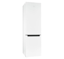 Холодильник Indesit DS 4200 W 2-хкамерн. белый