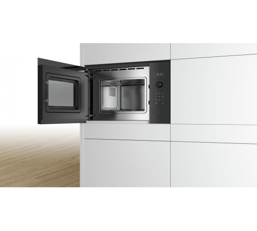 Микроволновая печь Bosch BFL523MS0 20л. 800Вт нержавеющая сталь/черный (встраиваемая) Микроволновая печь Bosch BFL523MS0 20л. 800Вт нержавеющая сталь/черный (встраиваемая)