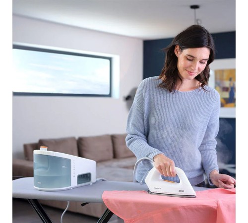 Парогенератор Braun IS3132WH 2400Вт белый/оранжевый Парогенератор Braun IS3132WH 2400Вт белый/оранжевый
