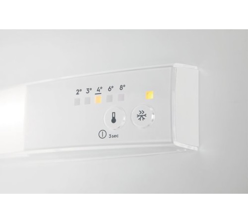 Холодильник Electrolux LNS5LE18S 2-хкамерн. белый Холодильник Electrolux LNS5LE18S 2-хкамерн. белый