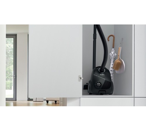 Пылесос Bosch Serie 2 BGBS2BA1P 600Вт черный