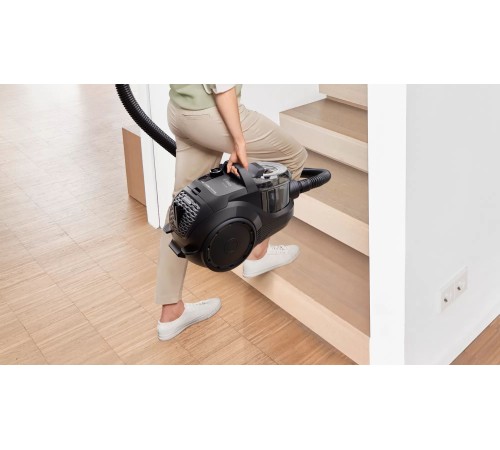 Пылесос Bosch Serie 4 BGC21X300 550Вт черный