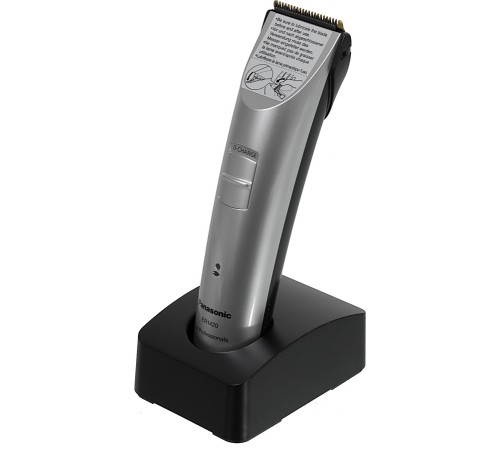 Машинка для стрижки Panasonic ER1420S520 серебристый (насадок в компл:3шт) Машинка для стрижки Panasonic ER1420S520 серебристый (насадок в компл:3шт)