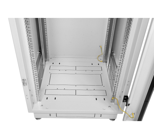 Шкаф телекоммуникационный напольный 47U (600x1000) дверь перфорированная ЦМО ШТК-М-47.6.10-4ААА 30144521404