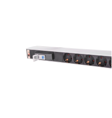 Блок розеток Rem -16 с авт. 16А 7 Schuko алюм. 19 колодка Rem R-16-7S-A-440-K 30112224412