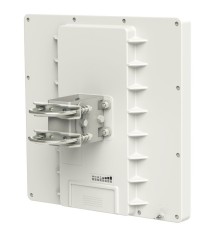 Точка доступа MikroTik QRT 2 RBQRTG-2SHPnD