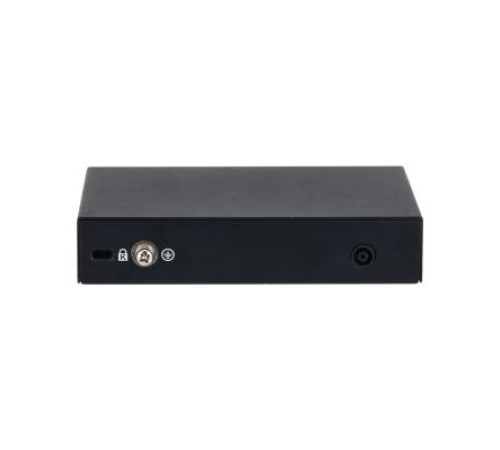 Коммутатор DAHUA 4-портовый неуправляемый коммутатор с РоЕ Порты: 4 RJ45 10/100/1000Мбит/с (PoE/PoE+/Hi-PoE), 2 RJ45 10/100/1000Мбит/с (uplink); мощность PoE: 1 до 60Вт, порты: 2~4 до 30Вт, суммарно до 60Вт; PoE