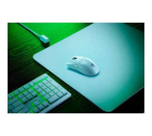 Игровая мышь Razer Viper V3 Pro - White Gaming Mouse/ Razer Viper V3 Pro White Gaming Mouse Игровая мышь Razer Viper V3 Pro - White Gaming Mouse/ Razer Viper V3 Pro White Gaming Mouse