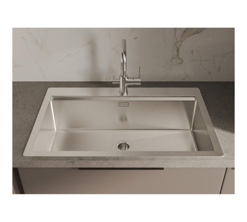 Кухонная мойка RIVELATO Rivelato Rinox 8050 Мойка нерж.сталь 1 чаши 800*500*200 мм в комплекте (доска, коландер, рол мат), монтаж: врезной, материал: нержавеющая сталь, цвет: нержавеющая сталь Кухонная мойка RIVELATO Rivelato Rinox 8050 Мойка нерж.сталь 1 чаши 800*500*200 мм в комплекте (доска, коландер, рол мат), монтаж: врезной, материал: нержавеющая сталь, цвет: нержавеющая сталь