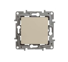 ETIKA Выключатель 10АХ, на винтах, сл.кость