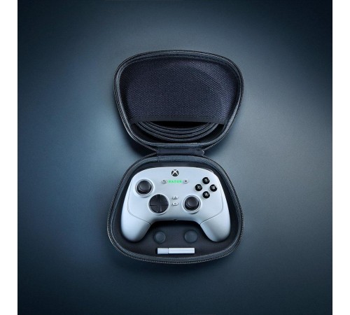 Игровой контроллер Razer Wolverine V3 Pro - White Gamepad/ Razer Wolverine V3 Pro - White Gamepad