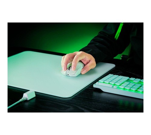 Игровая мышь Razer Viper V3 Pro - White Gaming Mouse/ Razer Viper V3 Pro White Gaming Mouse Игровая мышь Razer Viper V3 Pro - White Gaming Mouse/ Razer Viper V3 Pro White Gaming Mouse