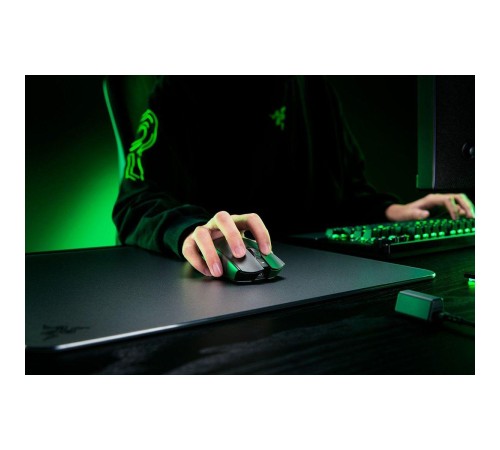 Игровая мышь Razer Viper V3 Pro - Black Gaming Mouse/ Razer Viper V3 Pro Black Gaming Mouse Игровая мышь Razer Viper V3 Pro - Black Gaming Mouse/ Razer Viper V3 Pro Black Gaming Mouse