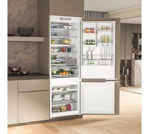 Встраиваемые холодильники Whirlpool 70 см, 193.5х54.3х69 см, 295/99 л, инверторный компрессор, автоматическая разморозка, зона свежести влажная, сенсорное управление, технология 6 SMYSL FreshControl, MultiFlow, FreezeControl, перенавешиваемые дверцы, скол