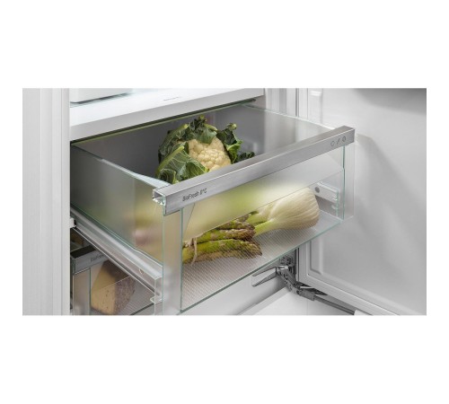 Встраиваемые холодильники Liebherr/ Plus, ниша 194 см, BioFresh, МК NoFrost 3 контейнера, сенсорный дисплей Touch, door sliding Встраиваемые холодильники Liebherr/ Plus, ниша 194 см, BioFresh, МК NoFrost 3 контейнера, сенсорный дисплей Touch, door sliding