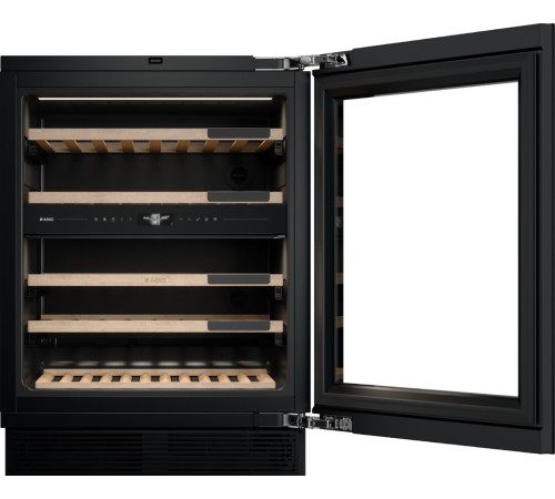 Винный шкаф ASKO/ Арт. 741100 ; Винный климатический шкаф, дизайн ELEMENTS, встраиваемый, 82х59.5х57.3 см, 38 бутылок, А+, 2 температурные зоны, черный