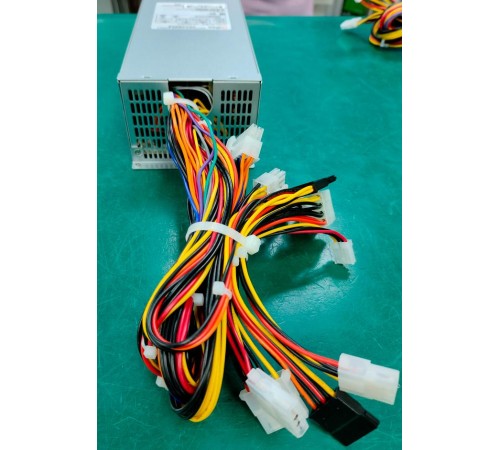 Блок питания серверный/ Server power supply Qdion Model U2A-B20500-S P/N:99SAB20500I1170110 2U Single Server Power 500W Efficiency 80+, Cable connector: C14 Блок питания серверный/ Server power supply Qdion Model U2A-B20500-S P/N:99SAB20500I1170110 2U Single Server Power 500W Efficiency 80+, Cable connector: C14