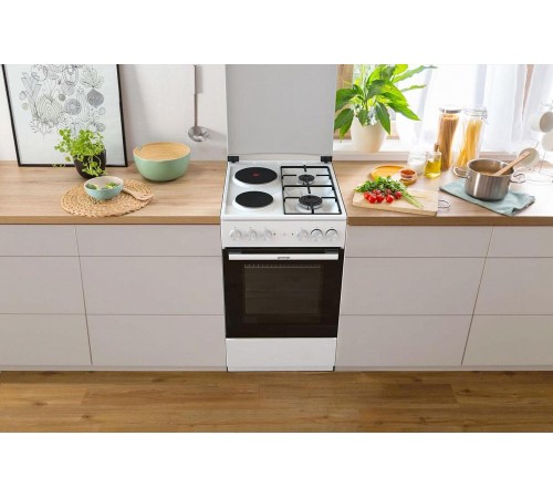 Комбинированная плита Gorenje/ Комбинированная плита Gorenje, полезный объем 68 л, очистка паром AquaClean, сводчатая форма духовки, механическое управление, электроподжиг, цвет белый