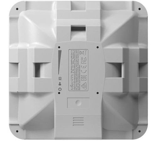 Точка доступа MikroTik Cube Lite60 (60Ghz antenna with 802.11ad wireless, 650MHz CPU, 64MB RAM, 10/100Mbps LAN port, RouterOS L3, POE, PSU) for use as CPE in Point -to-Multipoint setups for connections up to 500m