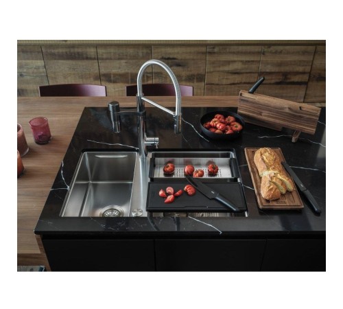 Мойка Franke BWX 120-41-27/ Best, Серия BOX CENTER, Мойка BWX 120-41-27, оборотная, аксессуары в комплекте, монтаж под столешницу Мойка Franke BWX 120-41-27/ Best, Серия BOX CENTER, Мойка BWX 120-41-27, оборотная, аксессуары в комплекте, монтаж под столешницу
