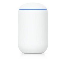 Точка доступа Ubiquiti Dream Machine The Dream Machine (UDM) is an easy-to-use UniFi OS console with a built-in, high-performance WiFi access point.