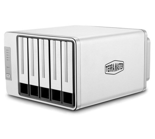 Система хранения данных TerraMaster D5-300 DAS tower/2xHDDs RAID0,1,10,5,JBOD/up to 5 SATA(3,5' or 2,5')/1xUSB3.1 Type-C gen1/1xPS/1YW (следы намокания.)