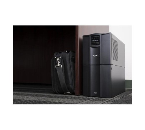 Источник бесперебойного питания APC Smart-UPS 3000VA/2700W, Line-Interactive, LCD, Out: 220-240V 8xC13 (4-Switched) 1xC19, SmartSlot, EPO, Black, 1 year warranty (замена SMT3000I)