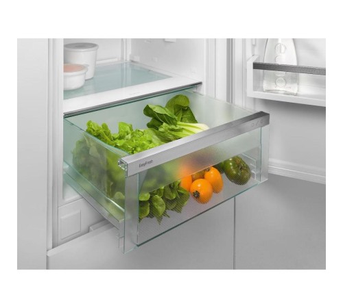 Встраиваемые холодильники Liebherr/ EIGER, ниша 178, Plus, EasyFresh, МК SmartFrost, 3 контейнера, door-on-door,замена ICd 5123-20 001 Встраиваемые холодильники Liebherr/ EIGER, ниша 178, Plus, EasyFresh, МК SmartFrost, 3 контейнера, door-on-door,замена ICd 5123-20 001