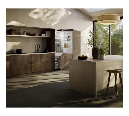 Встраиваемые холодильники Liebherr/ Pure, ниша 194 см, EasyFresh, МК NoFrost 3 контейнера, сенсорный дисплей Touch, door sliding. Встраиваемые холодильники Liebherr/ Pure, ниша 194 см, EasyFresh, МК NoFrost 3 контейнера, сенсорный дисплей Touch, door sliding.