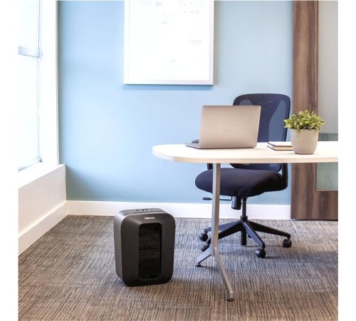 Шредер Fellowes® Powershred® LX50, DIN P-4, 4х37мм, 9лст., 17 лтр., уничт.: скрепки,скобы,карты Шредер Fellowes® Powershred® LX50 Шредер Fellowes® Powershred® LX50, DIN P-4, 4х37мм, 9лст., 17 лтр., уничт.: скрепки,скобы,карты Шредер Fellowes® Powershred® LX50