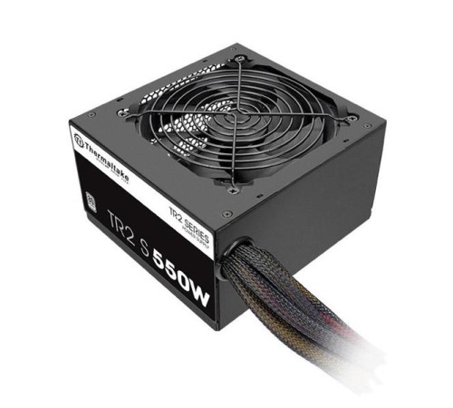 Блок питания Thermaltake TR2 S 550W, ATX, 120mm, 5xSATA, 2xPCI-E, APFC, 80+, BOX Блок питания Thermaltake TR2 S 550W, ATX, 120mm, 5xSATA, 2xPCI-E, APFC, 80+, BOX