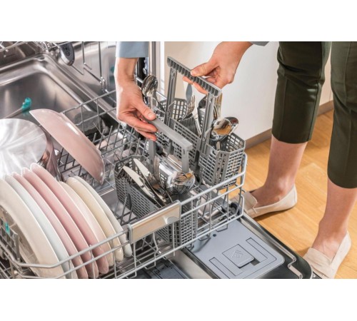 Посудомоечная машина Gorenje/ Посудомоечная машина Gorenje, загрузка 13 комплектов, стандартный мотор, регулировка верхней корзины по высоте, 2 корзины, сенсорное управление, световой и звуковой сигнал завершения цикла, отсрочка, полный AquaStop, энергоэф