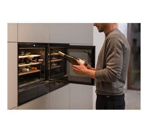 Винный шкаф FRANKE/ Best, Винный шкаф Franke FMY 24 WCR N BK 131.0717.412