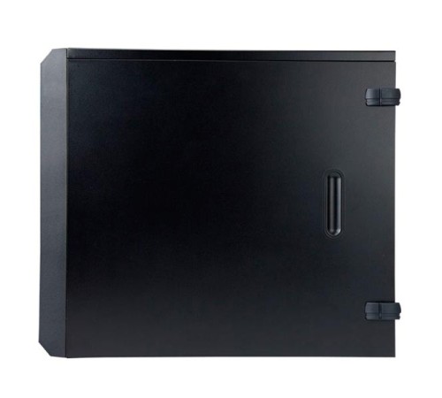Корпус серверный Midi Tower InWin PE689 Black 650W B65E 80plus Bronze USB3.0*2+A(HD)+front fan 120mm*1+rear fan 120mm*1+ 2*2SATA+1*1SATA / holes for SL20” RACKMOUNT