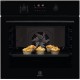 Встраиваемые электрические духовки ELECTROLUX/ Электрический духовой шкаф с конвекцией, приготовление на пару, объем 72 л, утапливаемые переключатели, 9 режимов,очистка каталитическая, 3 стекла в дверце, направляющие проволочные + телескопические (1 урове
