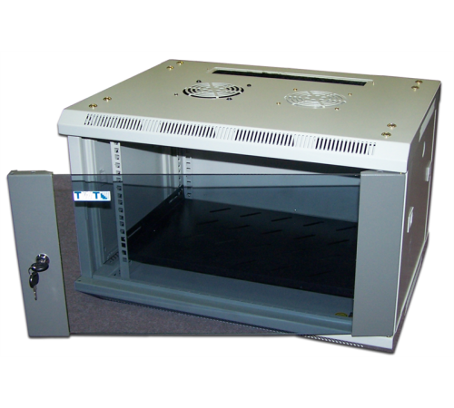 Шкаф Шкаф настенный 2, 18U 600x450, стеклянная дверь Шкаф Шкаф настенный 2, 18U 600x450, стеклянная дверь
