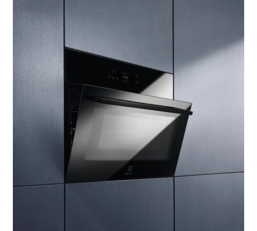 Встраиваемый духовой шкаф Electrolux/ Компактный духовой шкаф с СВЧ, 45 см, 43 л, 22 режима, черный цвет