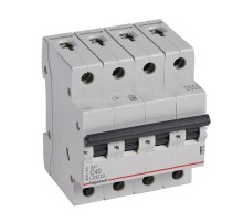 RX3 Авт.выключатель 4,5кА 40А 4П C