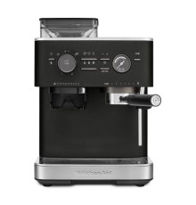 Полуавтоматическая кофемашина KitchenAid, давление 15 бар, 15 уровней помола, объем резервуара для воды 2.5 л, автоматический капучинатор, одновременное приготовление двух чашек, индикатор наличия зерен, индикация уровня воды, цвет черный чугун