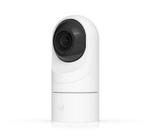 Камера/ Compact, easy-to-deploy 2K HD PoE camera that can be staged indoors or outside